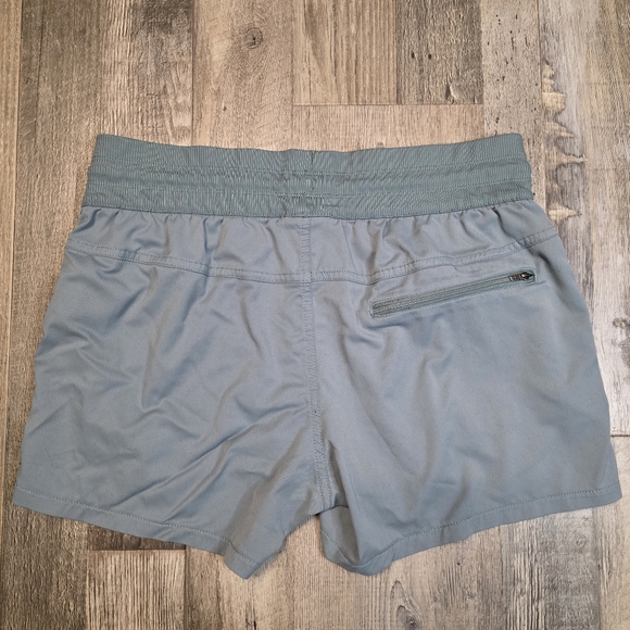 The North Face Aphrodite Motion Shorts Size M - Picture 3 of 6